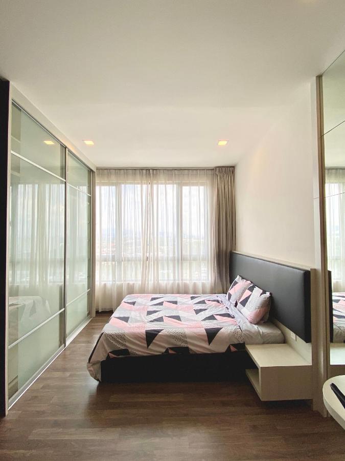 Landmark Residence 2, Studio For 2 Pax, High Floor, Nice View, Free Parking, Budget Stay Каджанг Екстериор снимка